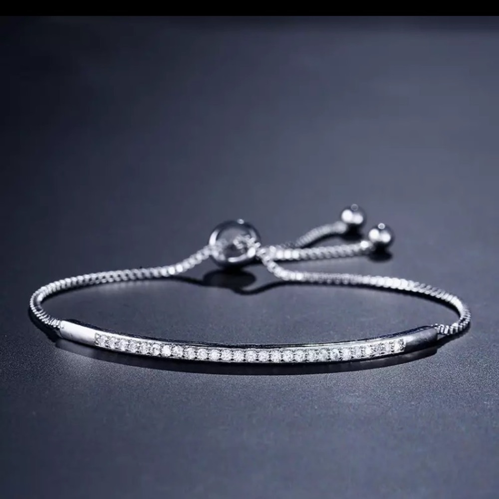 14 KT White Gold Snake Diamond Bracelet